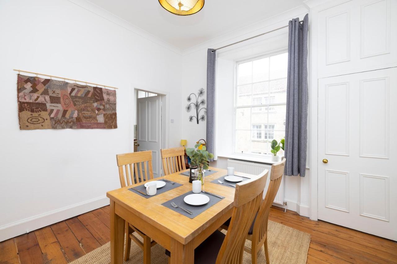 Joivy Cosy Flat In The Heart Of Edinburgh Lejlighed Eksteriør billede