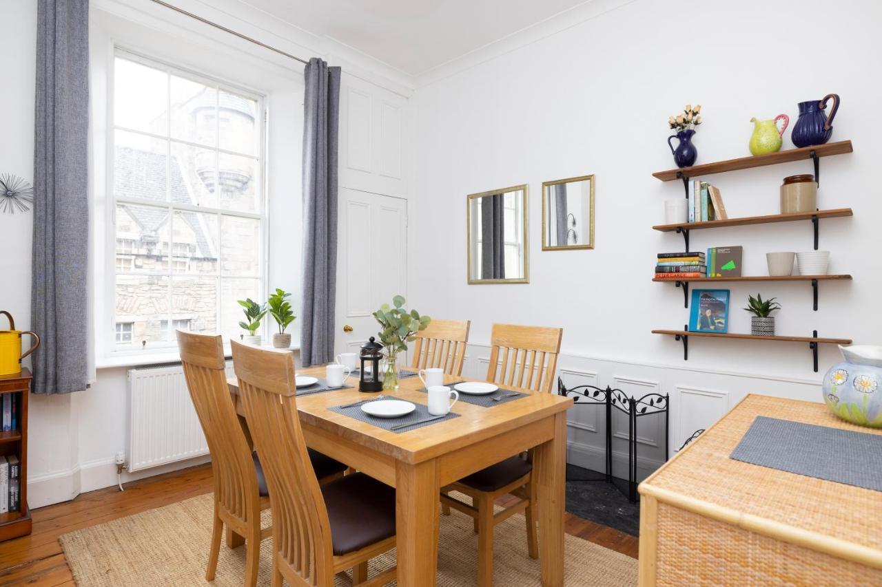 Joivy Cosy Flat In The Heart Of Edinburgh Lejlighed Eksteriør billede
